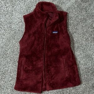Womwns XL Patagonia furry vest